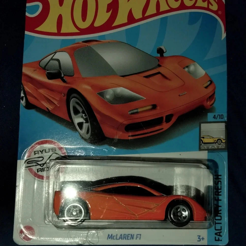 McLaren F1 Hotwheel "Pumpkin Orange"